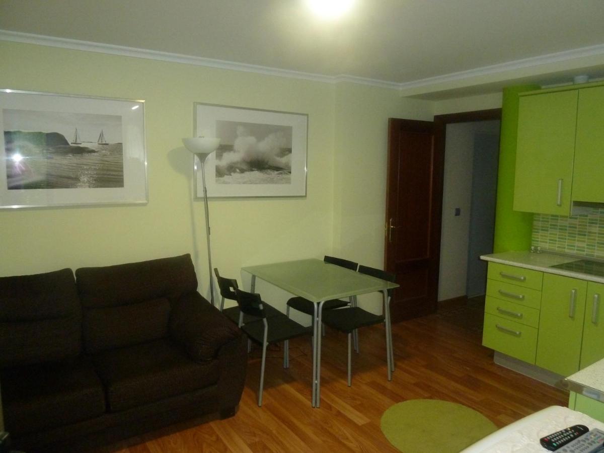 Apartamentos Maradentro Soto de la Marina Exterior photo